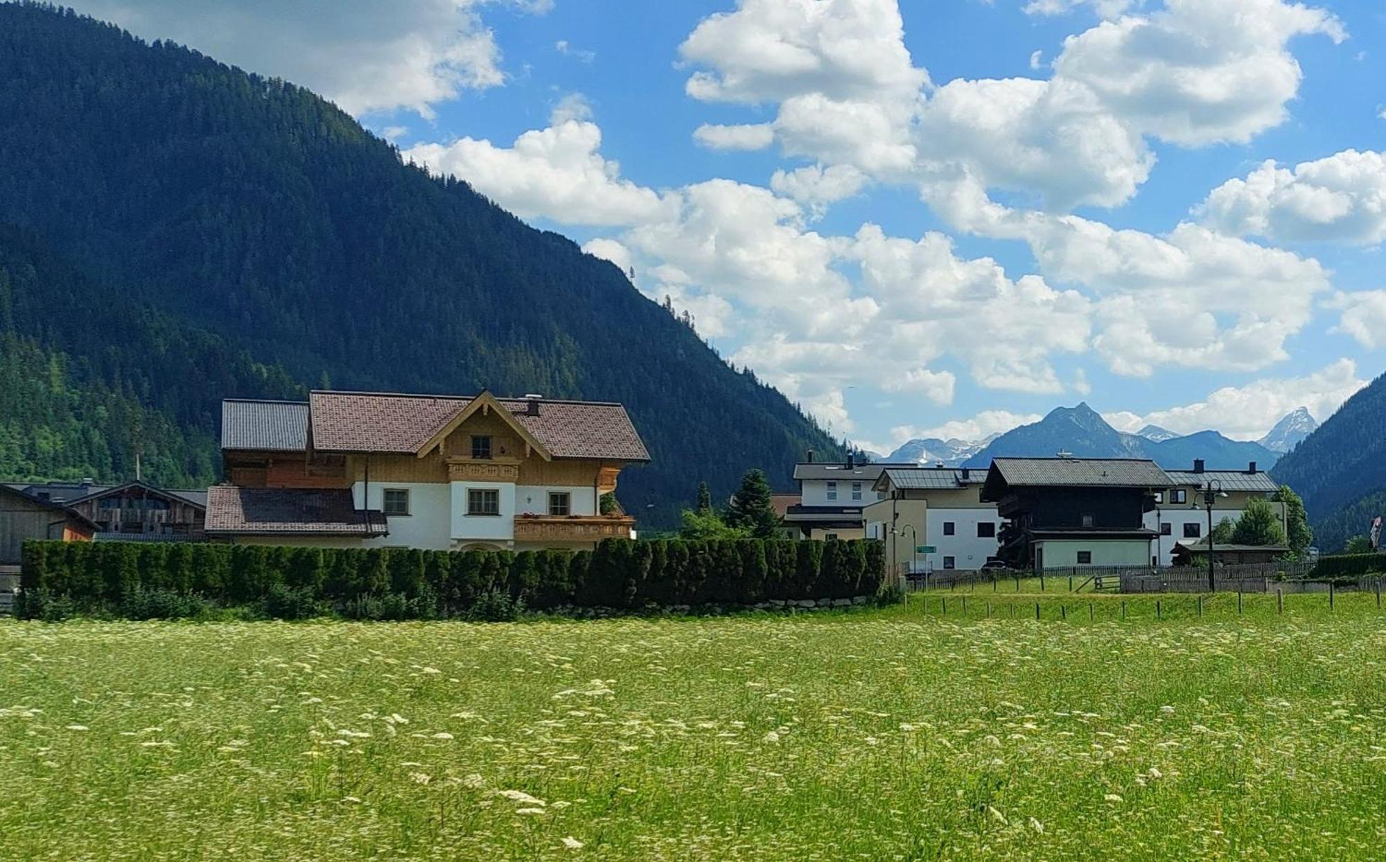 Michis Aparthotel Flachau Exterior foto